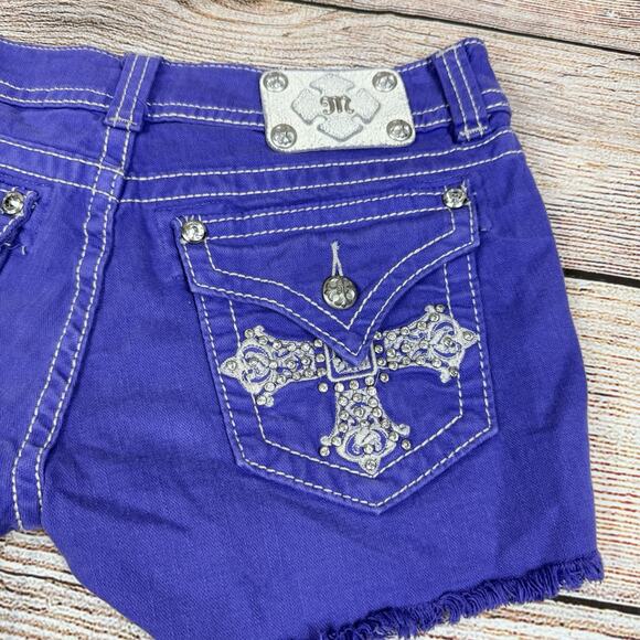 Y2K Miss Me Purple Western Cross Bling Shorts Size 29 Low Rise 5 Pocket Denim - Picture 7 of 14